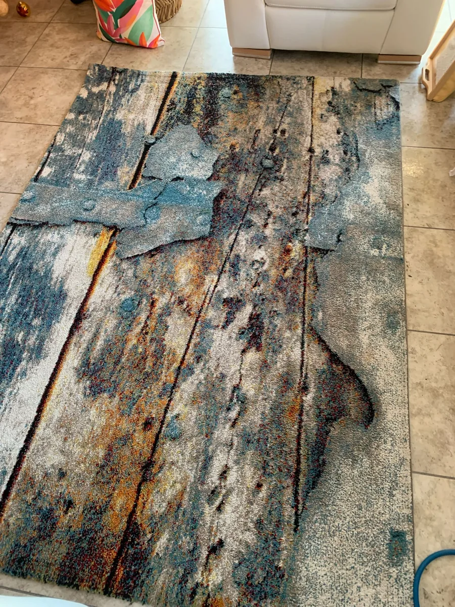 Wool rug after professional cleaning in Scunthorpe by W.M Carpet Cleaning Services